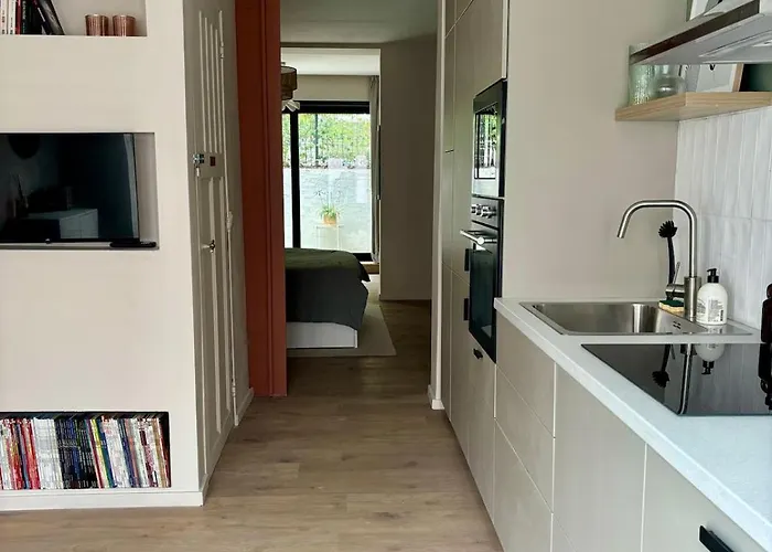 Auguste Διαμέρισμα *